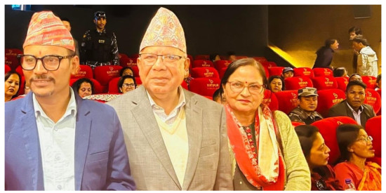 आफैंले टिकट किनेर 'छक्का पञ्जा ४' हेरे नेपाल र खनालले